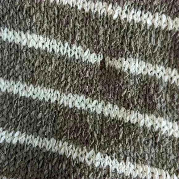 Easel Los Angels Women's Brown Oversized Long Sleeve Pull Over Sweater Sz M Flaw - Picture 10 of 12